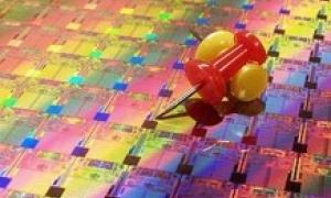 Вчені експериментують з мікросхемами на молекулах ДНК