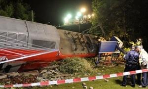 У Німеччині 16 чоловік постраждало в результаті зіткнення поїздів