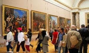 У Луврі відкривають МакДональдз