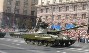 Міноборони відмовляється від проходження військової техніки по Хрещатику