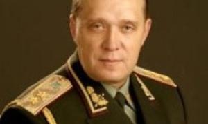 Геннадій Москаль просить прем’єра звільнити з МВС сумісника-«регіонала»