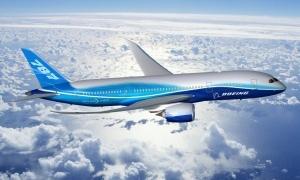 Boeing планує 15 грудня підняти в повітря Лайнер мрії