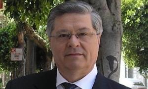 Лазаренко подав до суду на дві українські газети