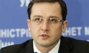 Уряд продовжує вимагати кредит у МВФ