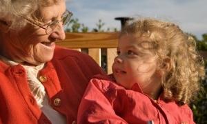 Бабусі загрожують людству