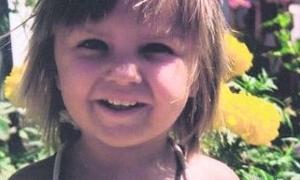 У дівчинки, яку вкололи шприцом з ВІЛ, не спадає температура