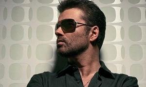 Джордж Майкл автомобілем в'їхав у вітрину магазину