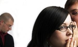 Жінка може берегти секрети не довше 48 годин