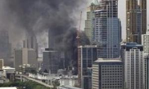 У Бангкоку опозиція підпалила телецентр