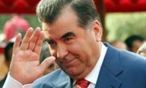 Президент Таджикистану хоче вилучити російську з офіційного спілкування 