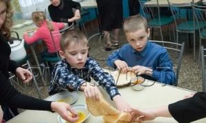 Дітей у Володимирі-Волинському годують продуктами із закінченим терміном придатності
