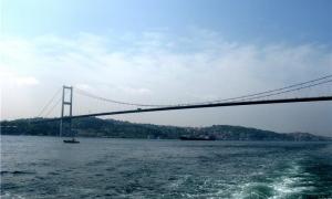 Туреччина сьогодні закрила протоку Босфор