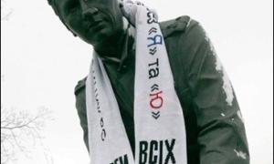 За Противсіха агітують пам'ятники