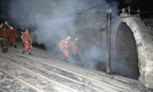 Кількість жертв вибуху на російській шахті зросла до 52 осіб