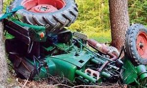 Німецькі поліцейські 40 хвилин переслідували повільний трактор з п'яним викрадачем