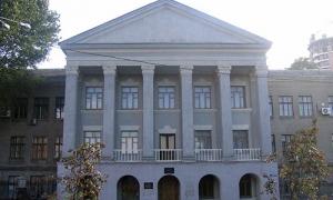 Київські студенти наймають собі двійників, які ходять на пари