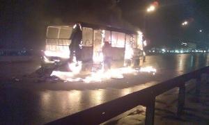 Палаюча маршрутка і ДТП паралізували пів-Києва