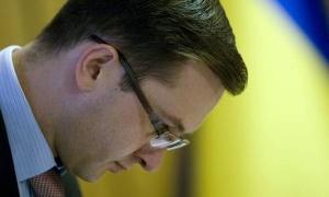 Мінфін пояснив причини падіння гривні