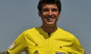 Арбітр помочився під час матчу