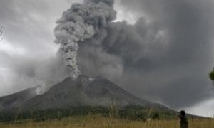В Індонезії прокинувся вулкан, що мовчав 400 років