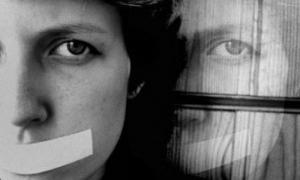 Свободу слова Віктор Янукович збирається віддати опозиції