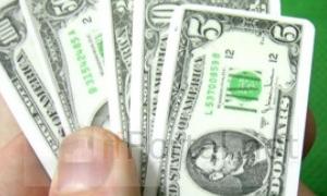 До кінця року Україна віддасть Росії кредит у 2 мільярди доларів