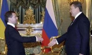 Москва готова допомагати Києву на міжнародних форумах