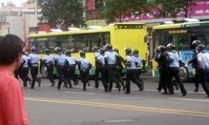 Етнічна група уйгурів воює з китайцями: 130 осіб загинуло