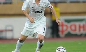 Півзахисник Шахтаря отримав до свого Дня народження сина