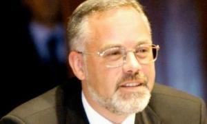 Дмитро Табачник обіцяє зробити зарубіжну літературу світовою
