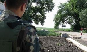 Корейського дипломата затримали з контрабандою цигарок