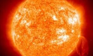 На Сонці стався величезний викид плазми