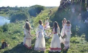Сьогодні відзначають одне з найбільших християнських свят