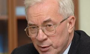 Микола Азаров ліквідував Державну міграційну службу