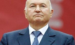 Севастопольська міськрада просить зняти статус персони нон грата з Лужкова