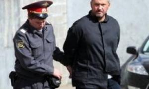 Загарбникам 