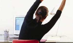Сидіти із прямою спиною небезпечно для здоров'я