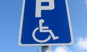 Родинам із двох інвалідів обіцяють автомобіль до кінця року