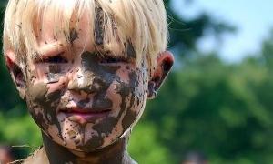 Дітям корисно інколи побути брудними