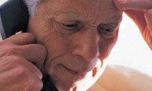 Новий вид індульгенцій: сповідь по телефону за гроші