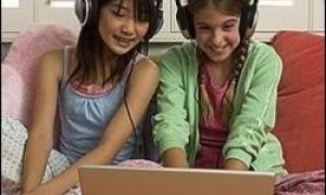 Американка заплатить $2 млн за 24 пісні з Інтернету 