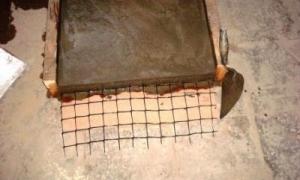 Переможець багатомільйонної лотереї знайдений замурованим у бетон