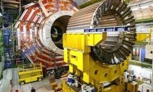 Великий адронний колайдер зупинився через електричний збій