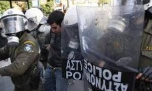 В Афінах під час безпорядків постраждали 20 чоловік