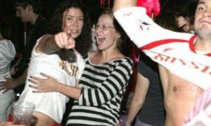 П'яна Собчак відірвалась у Франції