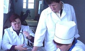 Медсестрам, які працюють в інтернатах, доплачуватимуть 200 грн.