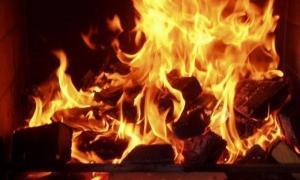 У Любомлі еменесники врятували від пожежі автомобіль