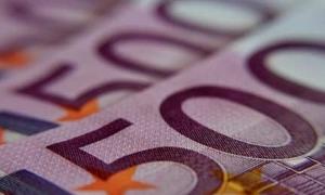 Курс євро в банках перевалив рубіж в 10 гривень