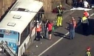 Шкільний автобус лоб в лоб зіткнувся з автівкою