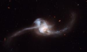 Hubble сфотографував зіткнення галактик